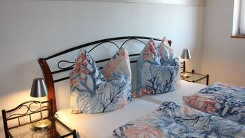 2 Schlafzimmer, Internetzugang, Bettwäsche