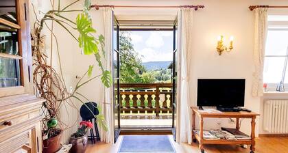 Ferienwohnung Nr. 6, 65 qm, 1 Schlaf- und 1 Wohn-/Schlafzimmer, Balkon