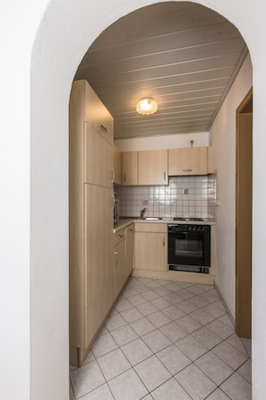 Frigorífic, forn, placa de cuina i rentaplats
