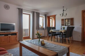 Interior - Vacation apartment Morgensonne, for 1-4 persons (Berchtesgaden)