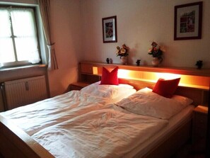 1 bedroom, Internet, bed sheets