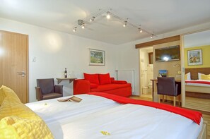 2 chambres, accĂšs Internet, draps fournis
