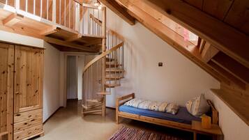 2 Schlafzimmer, Bügeleisen/Bügelbrett, Internetzugang, Bettwäsche