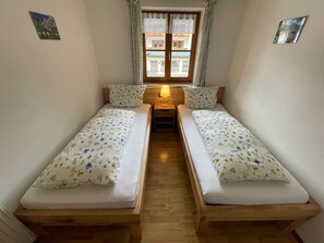 2 Schlafzimmer, Internetzugang, Bettwäsche