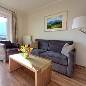 TV - Ferienwohnung 10 "Königssee", Nichtraucher, 2 Schlafzimmer, Sat-TV, 4 Sterne, max. 6 Personen (Anger)