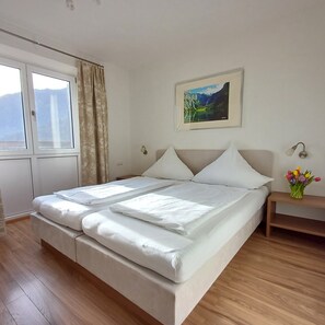 2 soverom, internettilgang og sengetøy