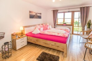 2 Schlafzimmer, Internetzugang, Bettwäsche