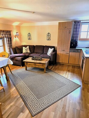 Télévision, table de tennis de table