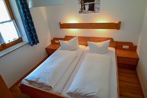 2 Schlafzimmer, Internetzugang, Bettwäsche