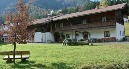 Vacation home for 10 people, 5 bedrooms, 200 m²
