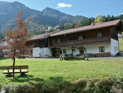 Vacation home for 10 people, 5 bedrooms, 200 m²