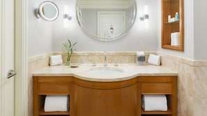 Separate bathtub and shower, designer toiletries, hair dryer, bathrobes