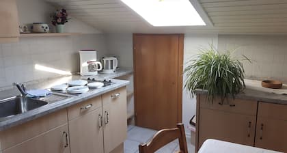 Ferienwohnung Kehlstein 2 bis 3 Personen, 64 qm, Wohn- und Schlafraum getrennt, Balkon