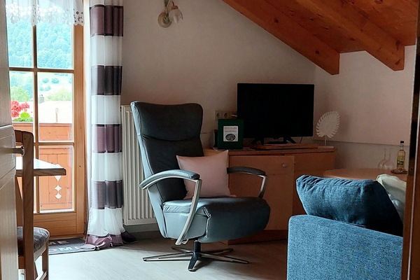 Ferienwohnung- 3 Personen, 40qm, 1 Schlafzimmer,  Balkon, WLAN-Wohn-Essbereich