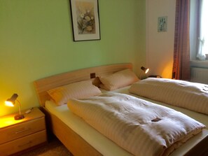 1 bedroom, Internet, bed sheets