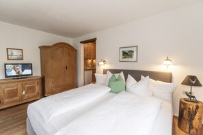 1 غرفة نوم وخدمة الإنترنت وملاءات أسرّة