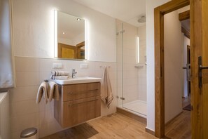 Dusche, Handtücher