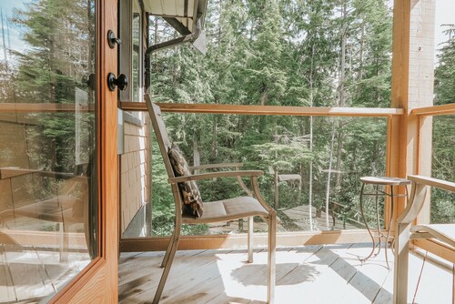 Cobble Wood & Bird Sanctuary Guest Houses