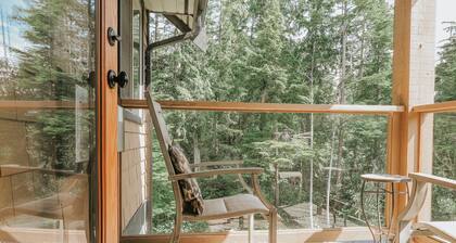 Cobble Wood & Bird Sanctuary Guest Houses