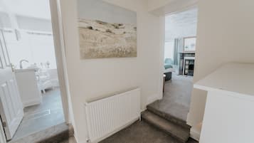 Værelse (Family Room) | Skrivebord, strygejern/strygebræt, gratis Wi-Fi, sengetøj