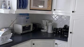 Large Comfy Double Room | Shared kitchen