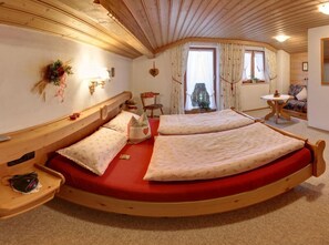 3 Schlafzimmer, Internetzugang, Bettwäsche