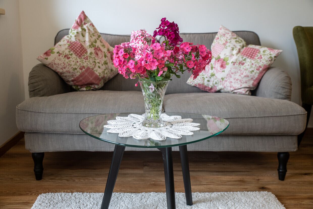 Fernseher, Tischtennisplatte