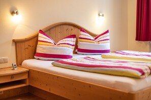 1 bedroom, Internet, bed sheets