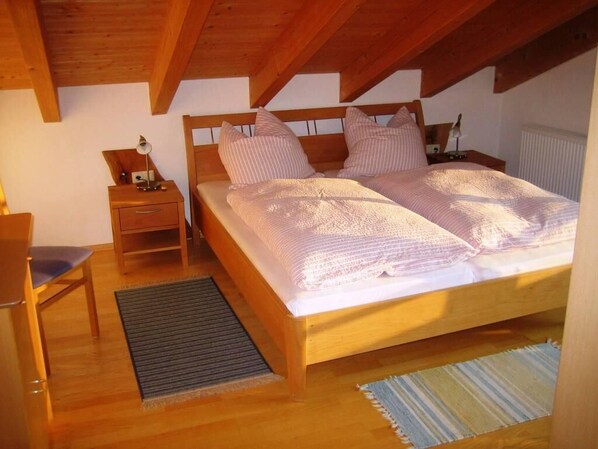 1 bedroom, Internet, bed sheets