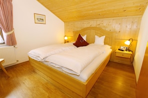 2 Schlafzimmer, Internetzugang, Bettwäsche