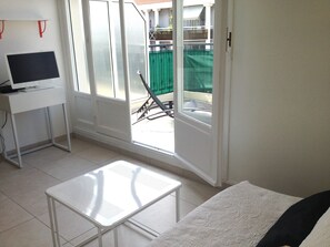 1 Schlafzimmer, Schreibtisch, Bügeleisen/Bügelbrett, kostenloses WLAN