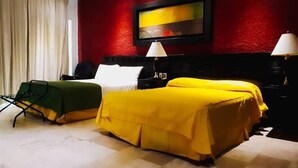 Double Room, 2 Queen Beds