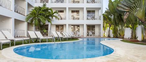 Alberca al aire libre