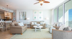 TV, DVD player - Caribe Resort 1112D by Liquid Life (Orange Beach)