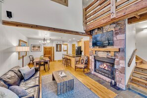 Flat-screen TV, fireplace, DVD player, music library