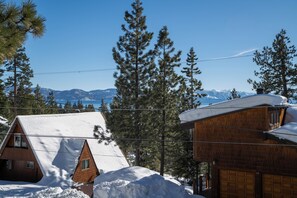 Exterior - Catalpa Vista by Hauserman Rental Group (Tahoe Vista)