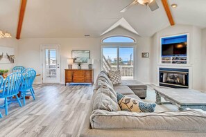 TV, fotballspill, bordtennis og bøker