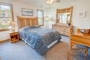 5 Schlafzimmer, Schreibtisch, kostenloses WLAN, Bettwäsche