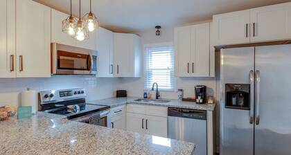 The Cash★Stroll through Hillsboro Village★Free Parking-11 mins to downtown!