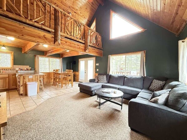 Smart TV, fireplace, offices