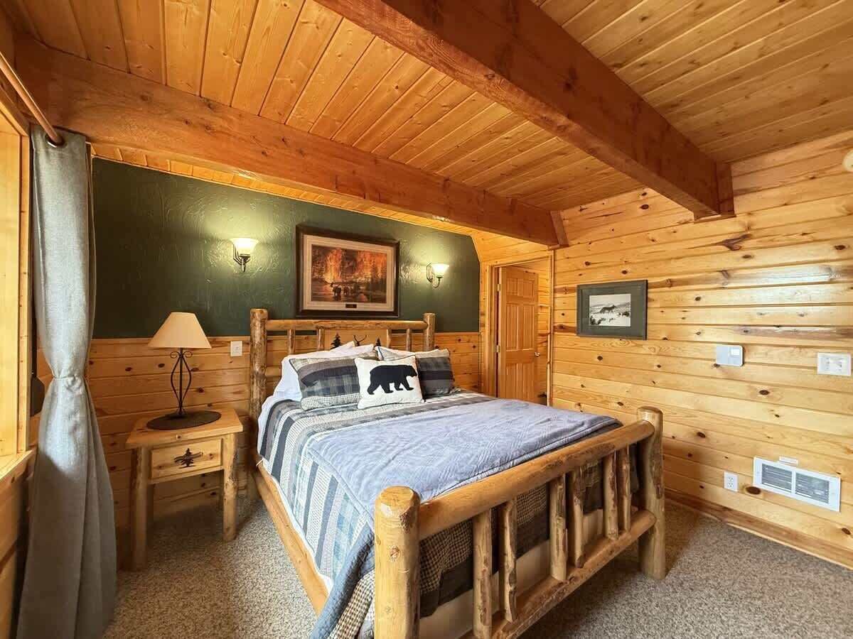 2 habitaciones, escritorio, wifi gratis y ropa de cama 