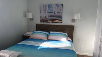 1 chambre, fer et planche Ă repasser, lit parapluie, Wi-Fi gratuit