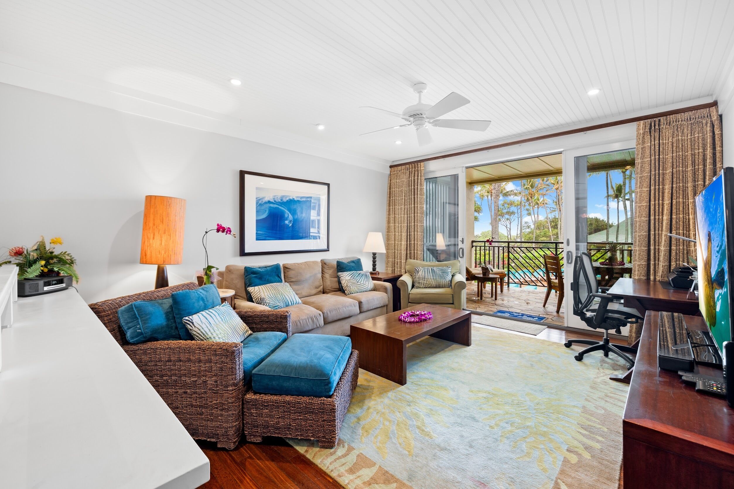 Smart-TV, Bücher, Drucker