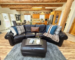 Smart TV, fireplace, video games, DVD player