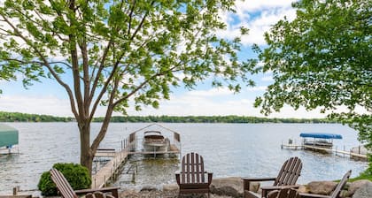 MINNESTAY* Lakefront Luxury ★ Lake Minnetonka ★ Boat Slip ★ Fire Pit