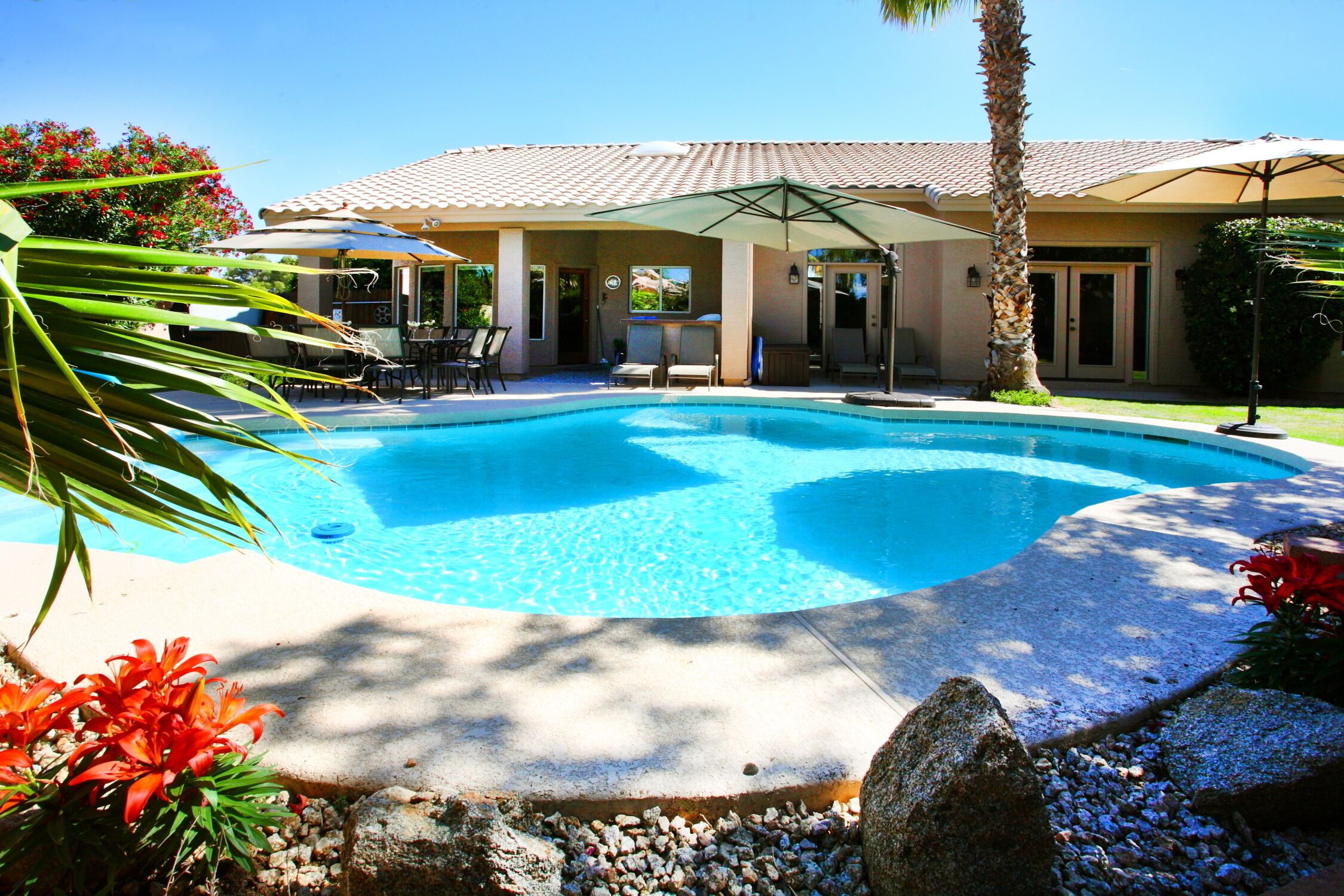 Et oppvarmet basseng