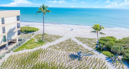 Tropical breezes, sounds of the ocean, views of the beach