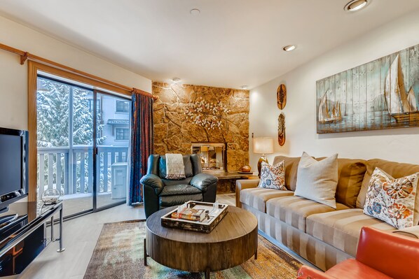 TV, fireplace, DVD player