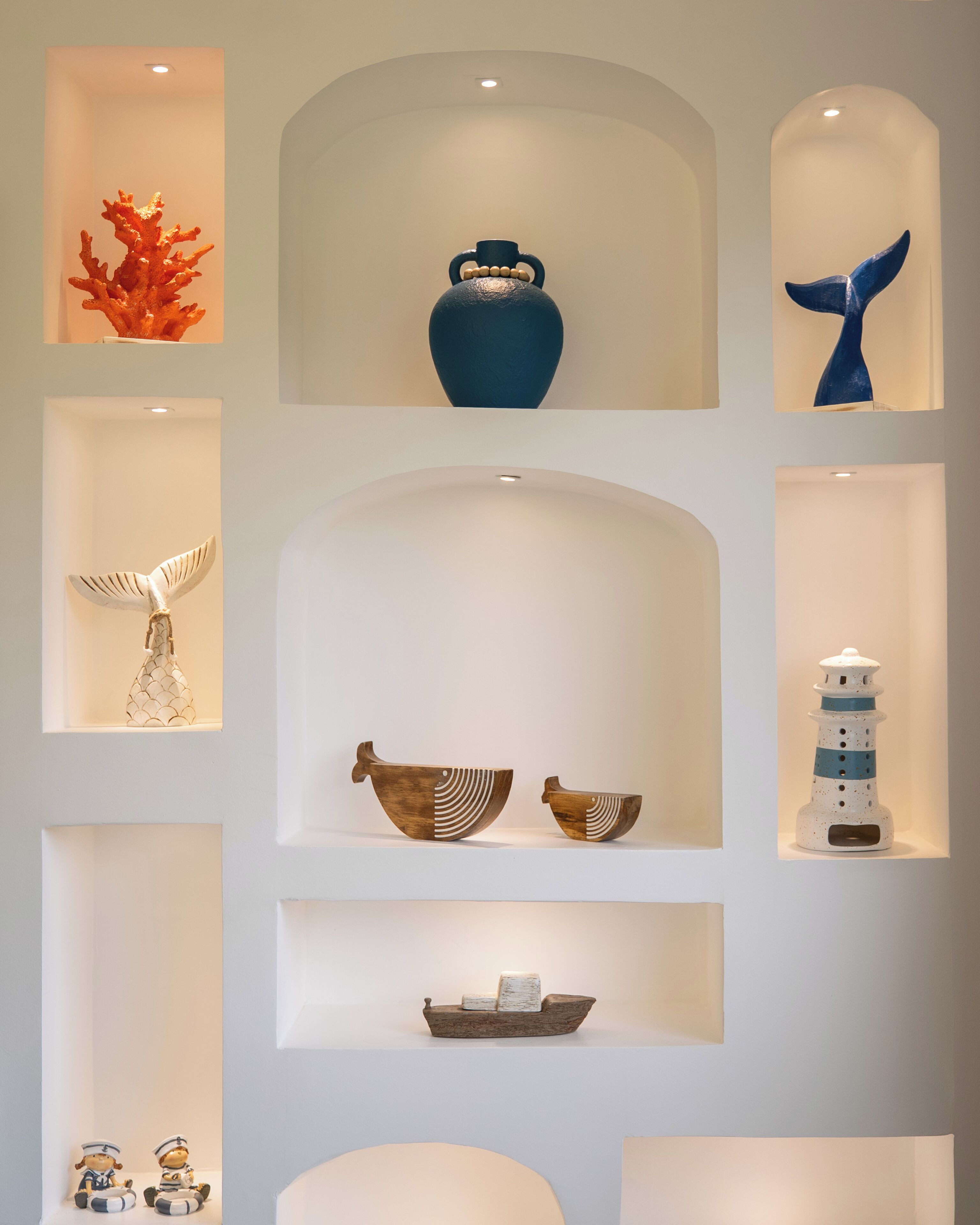 standard suite, 1 bedroom, hill view | 1 bedroom, minibar, in-room safe, desk