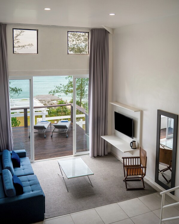 Loft | 1 bedroom, minibar, in-room safe, desk